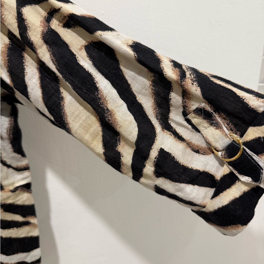JM Collection Zebra Pattern Shirt - Picture 6 of 9